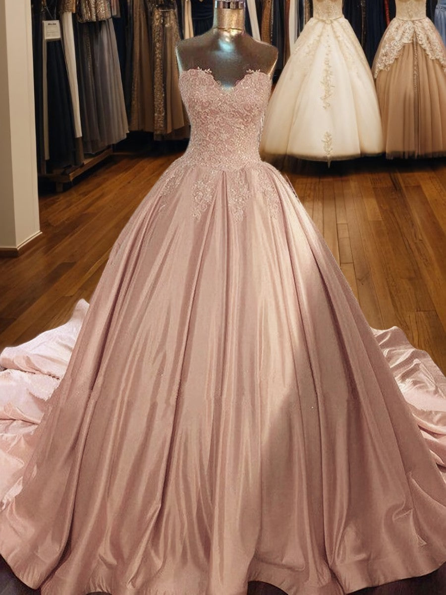 Ball-Gown Sweetheart Appliques Lace Court Train Satin Dress